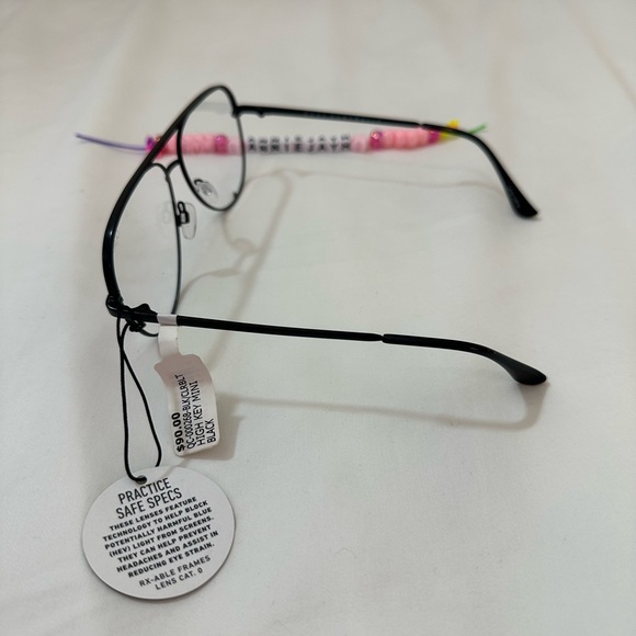 NEW Quay High Key Mini Blue Light Aviator Glasses (Black) - Picture 4 of 4